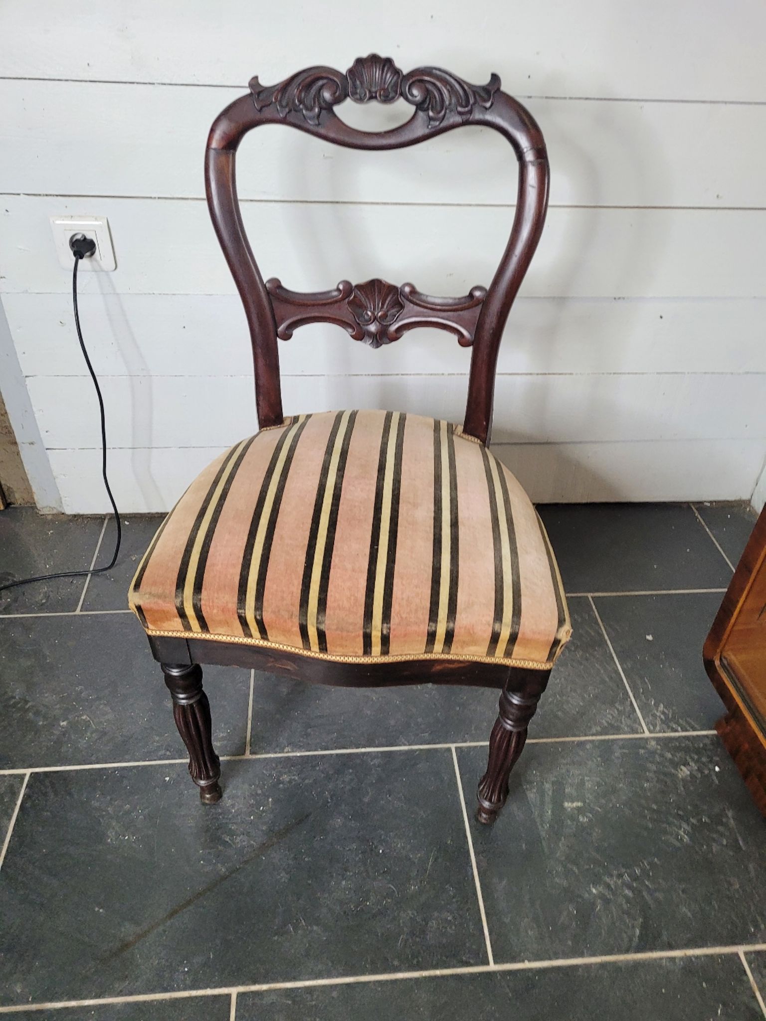 Chaise style Louis Philippe en acajou