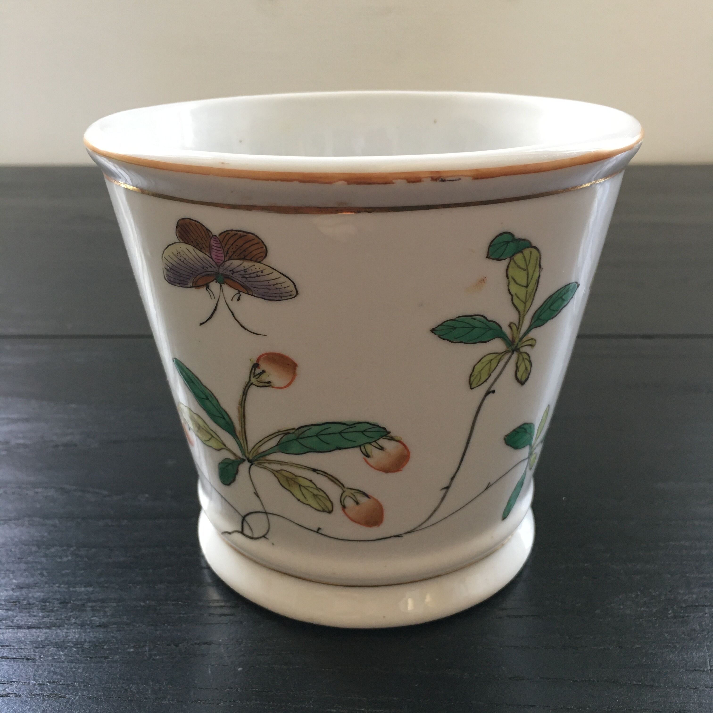 Pot cache floral decoration