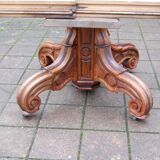 Extensible Napoleon III table in walnut, late 19th century.