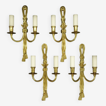 Series of 4 large Louis XVI style wall lights from Hettier & Vincent