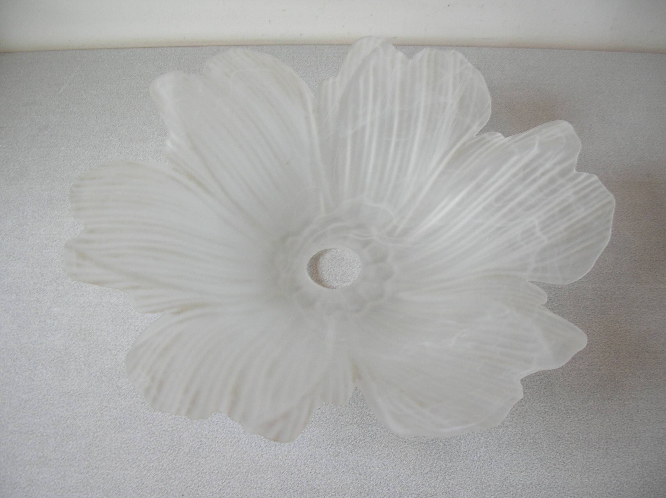 Large lampshade suspension large glass flower 37 cm chandelier lighting