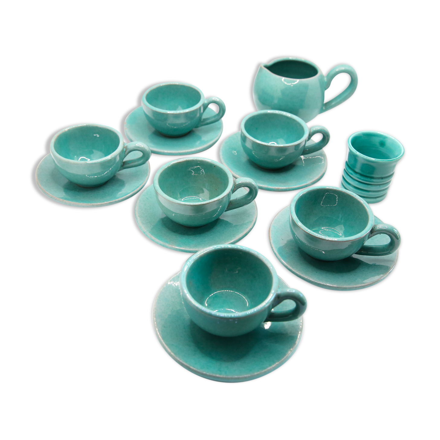 Set of 6 cups in turquoise blue enamelled earth with their saucers and milk jar