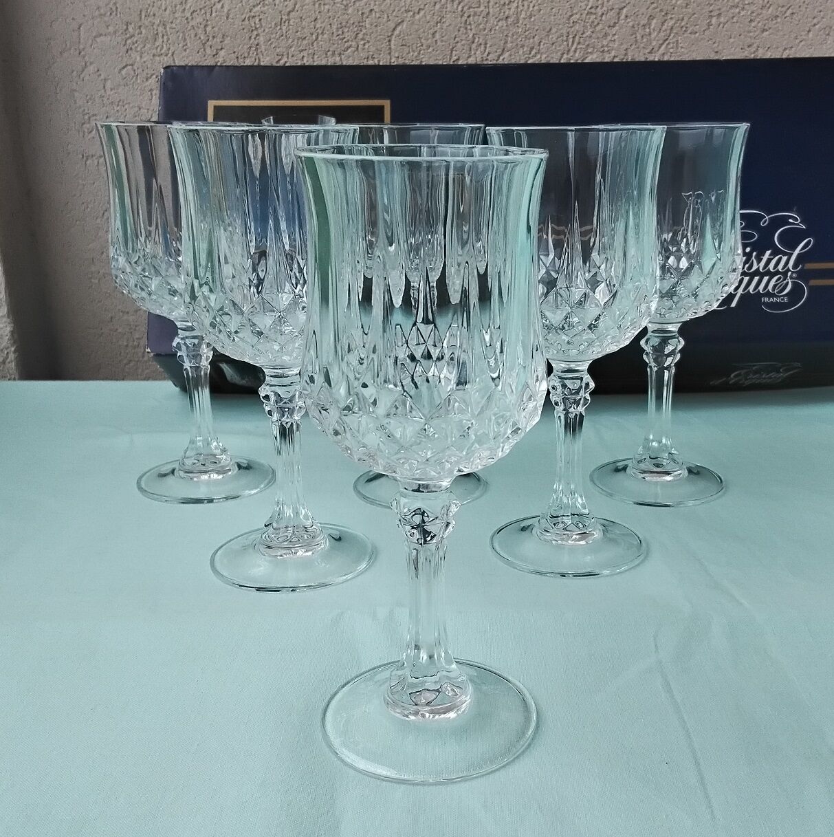 6 crystal stem glasses
