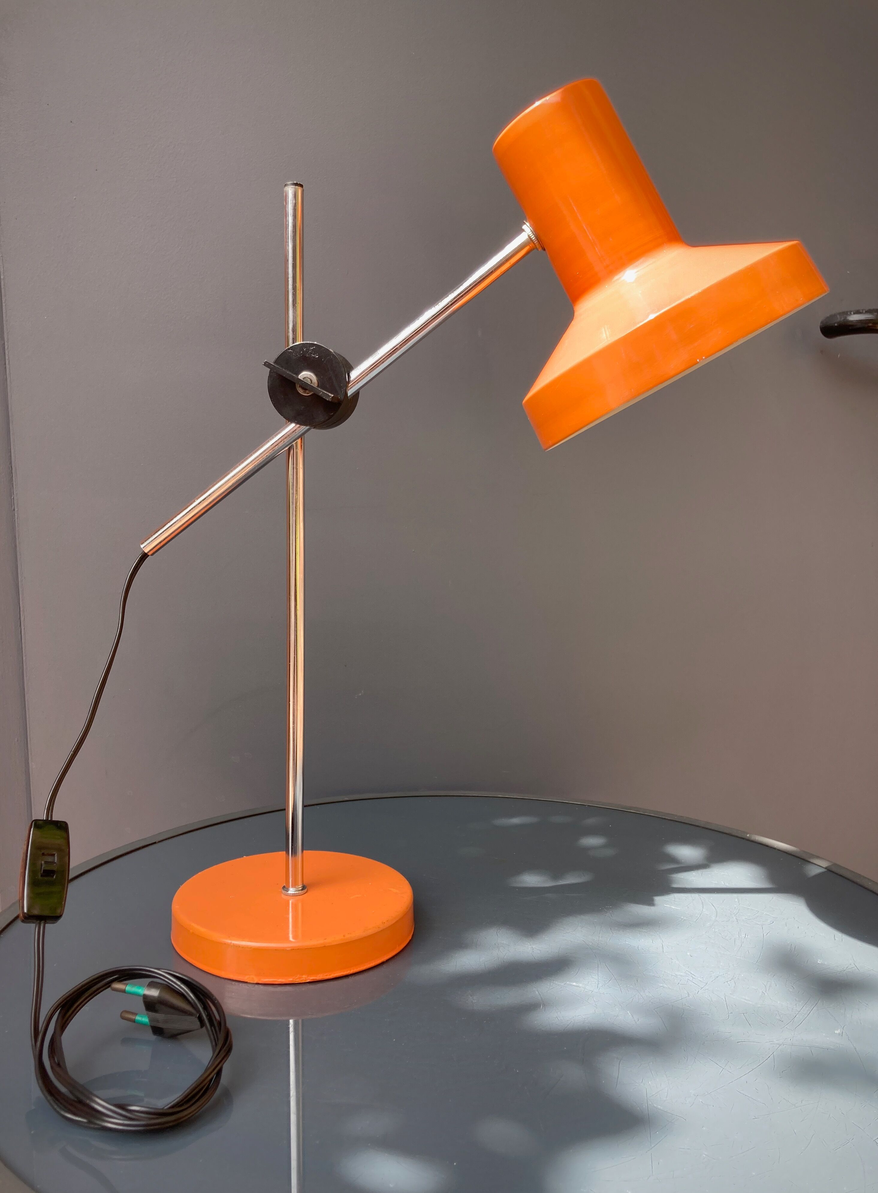 Lampe design avant-gardiste des années 1950