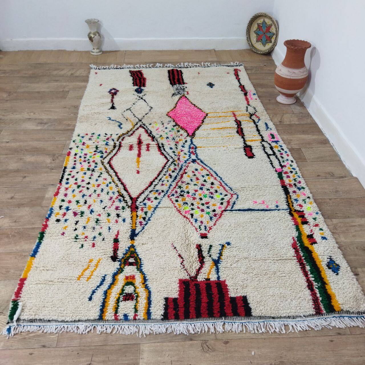 Handmade Moroccan Berber Rug 276 X 153 CM