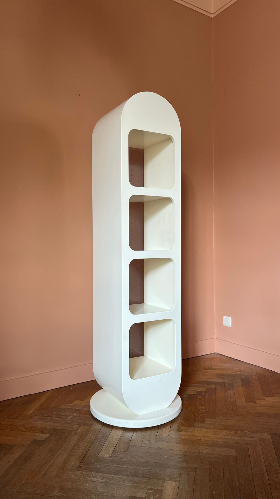 Vintage shelf from the 70s and 80s.