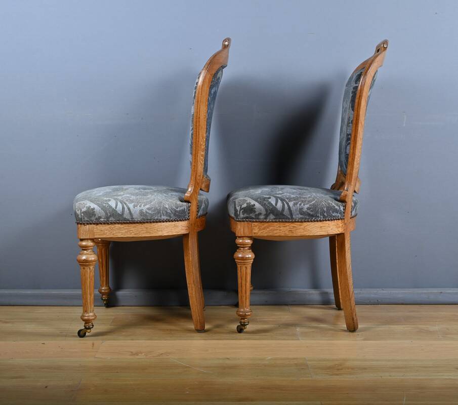 Paire de chaises en chêne, style Louis-Philippe, milieu XXème