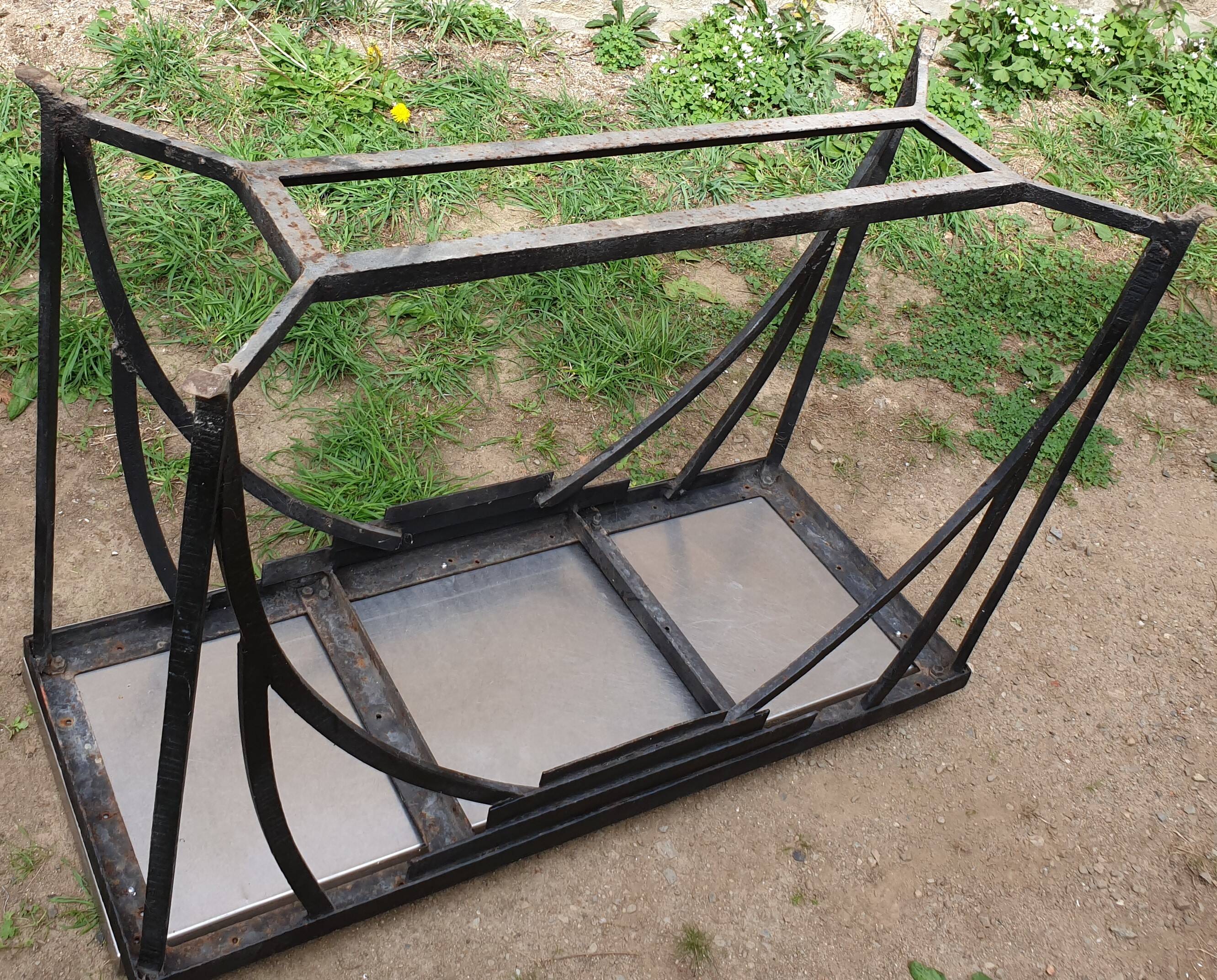 Art Deco console in wrought iron and steel (Art deco, wrought iron and steel console)