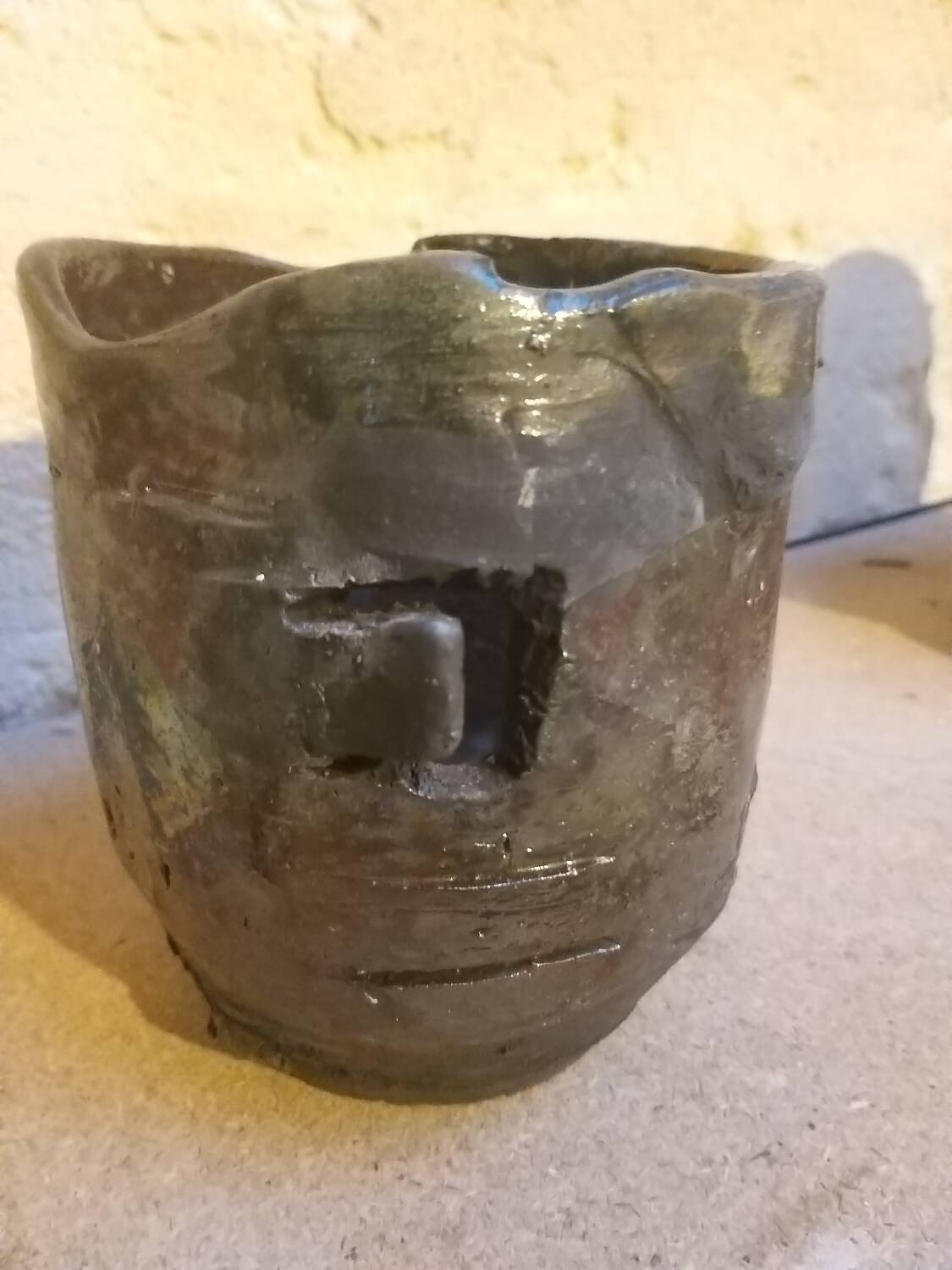 Vase signed by Olivier Louloum