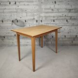 Table/desk with compass legs