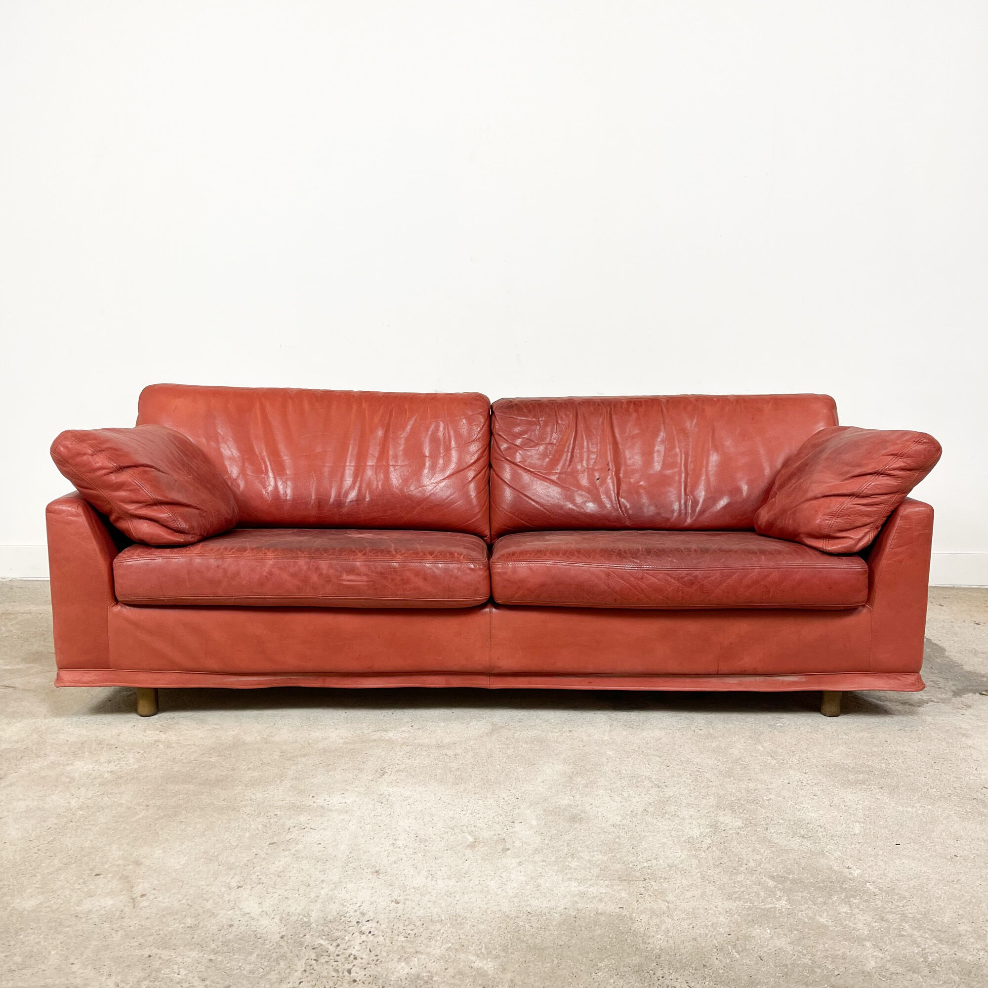 Vintage Red leather sofa by Kenneth Bergenblad model Fredrik for DUX