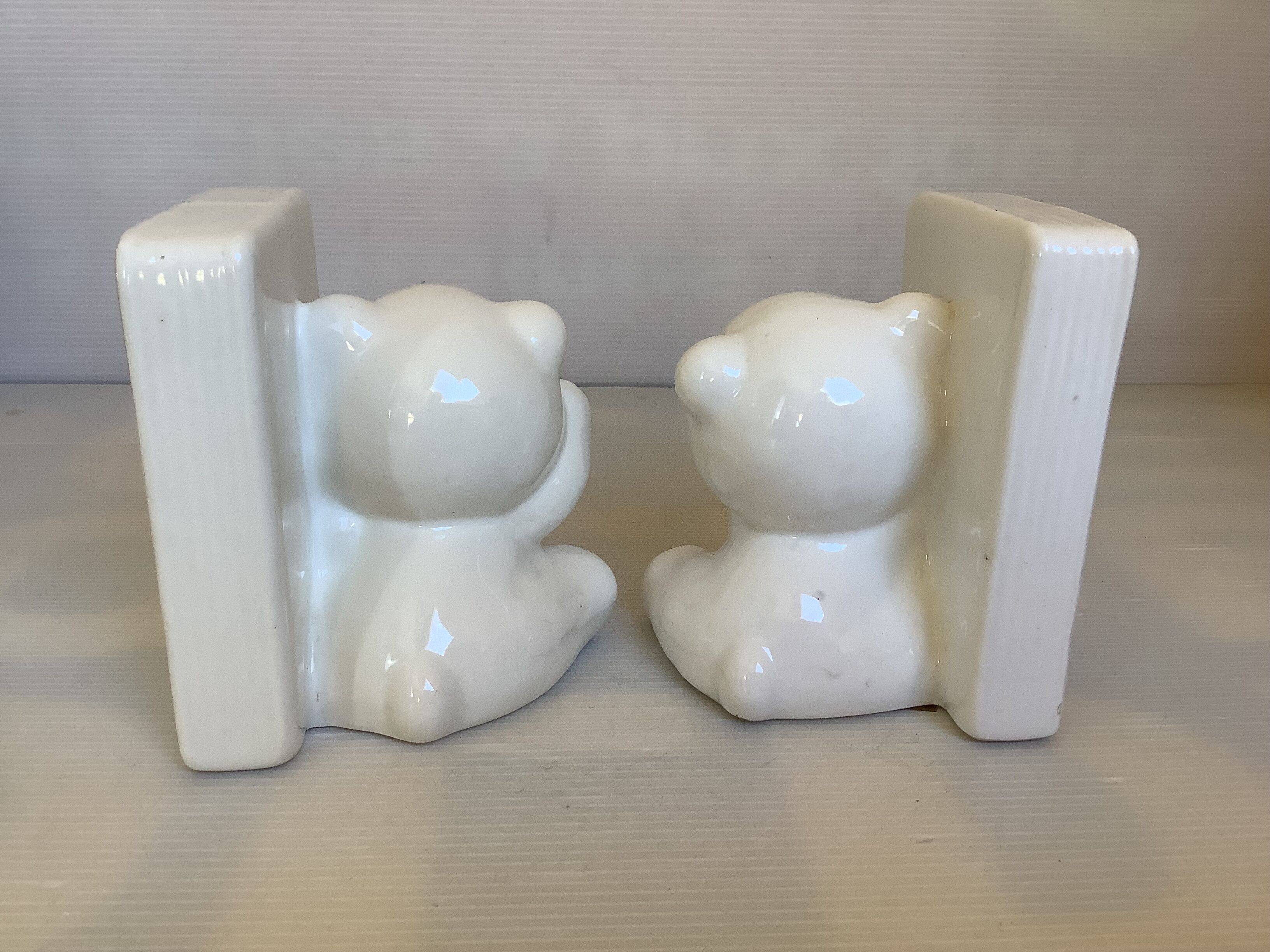 Paire de serre livres ours blancs