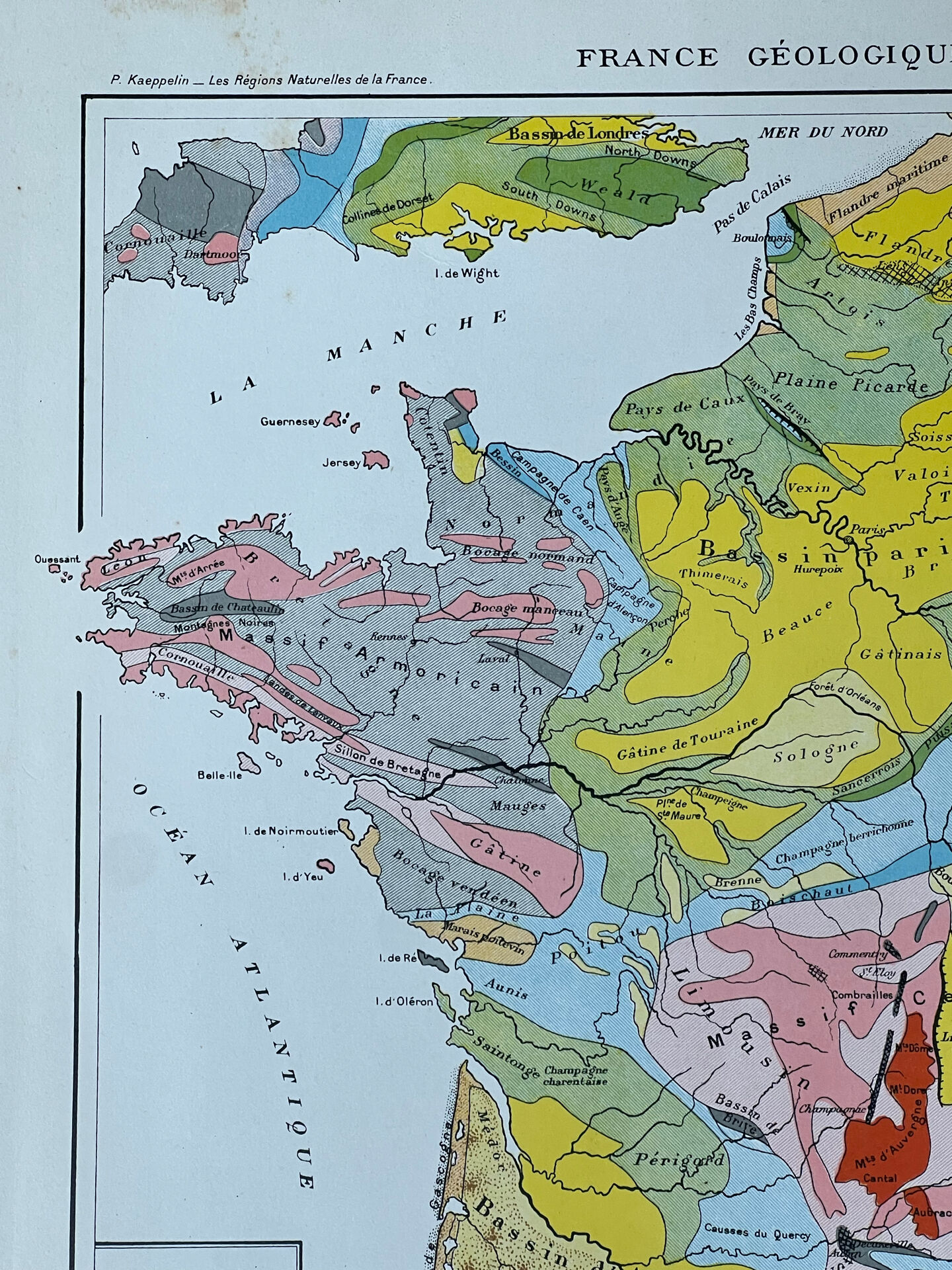 Geological map 1908 France in colour 27x37cm