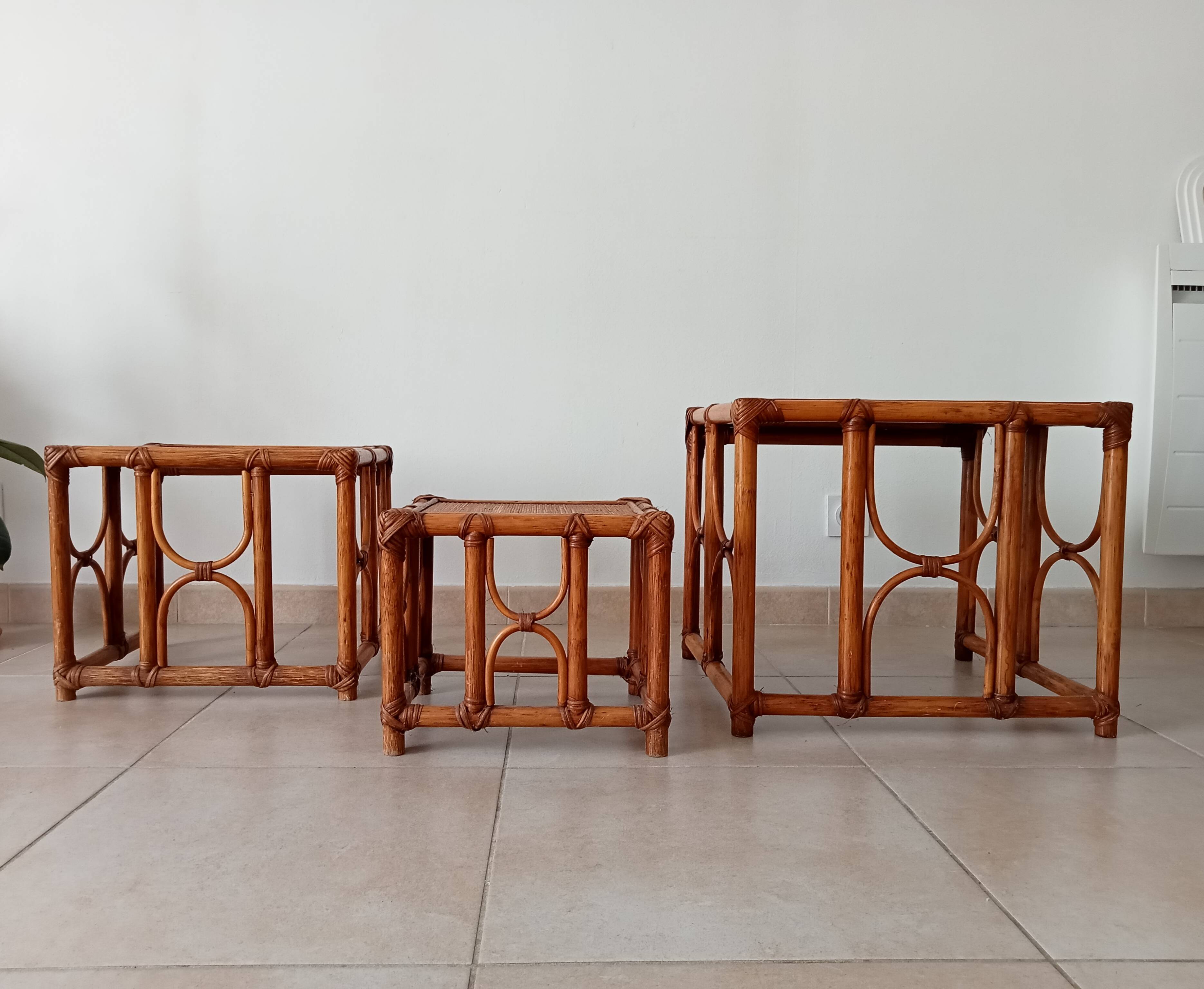 Set of 3 vintage nesting tables in bamboo and woven rattan