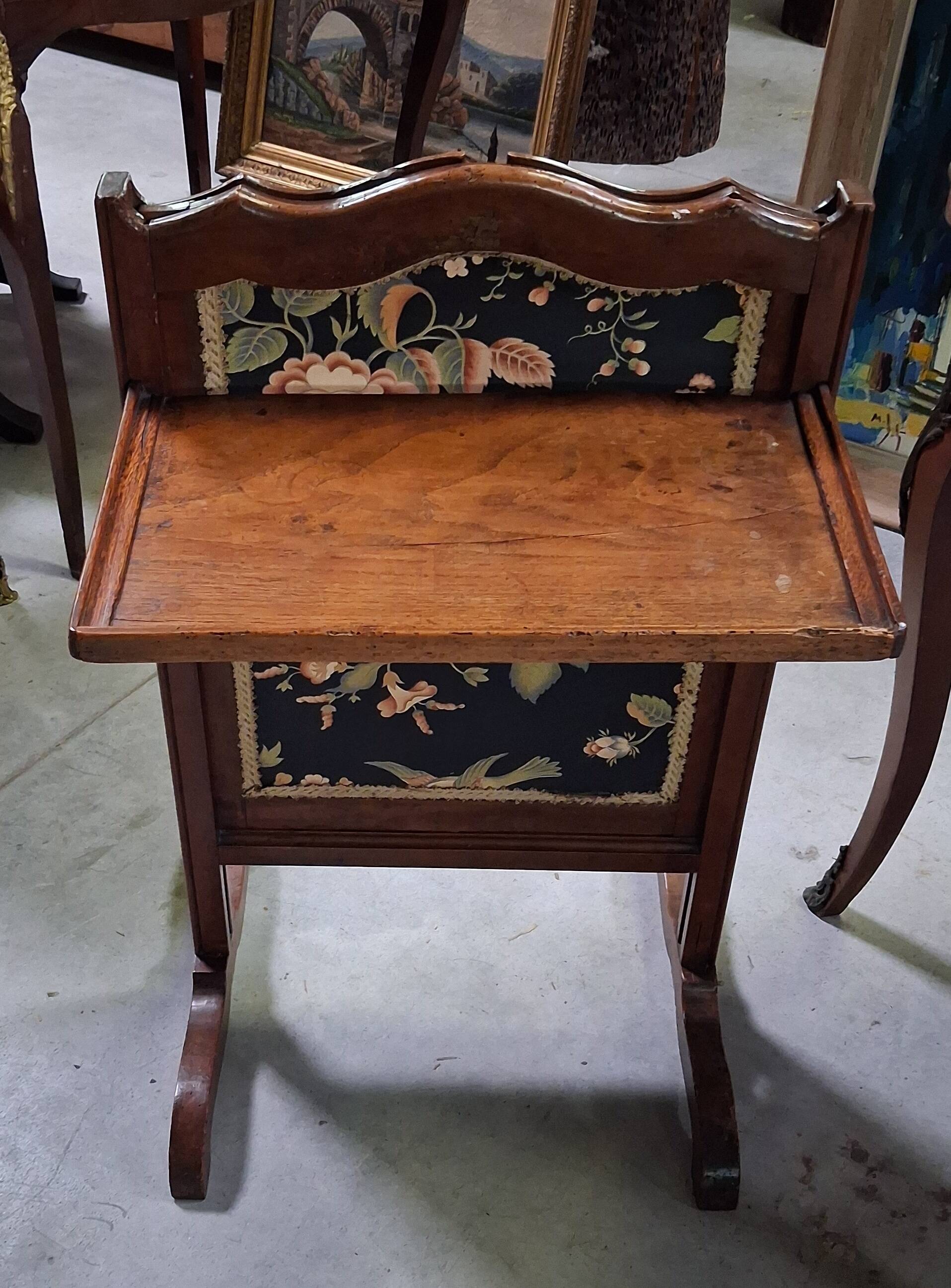 Napoleon III fireplace screen with a discreet shelf – 19th century