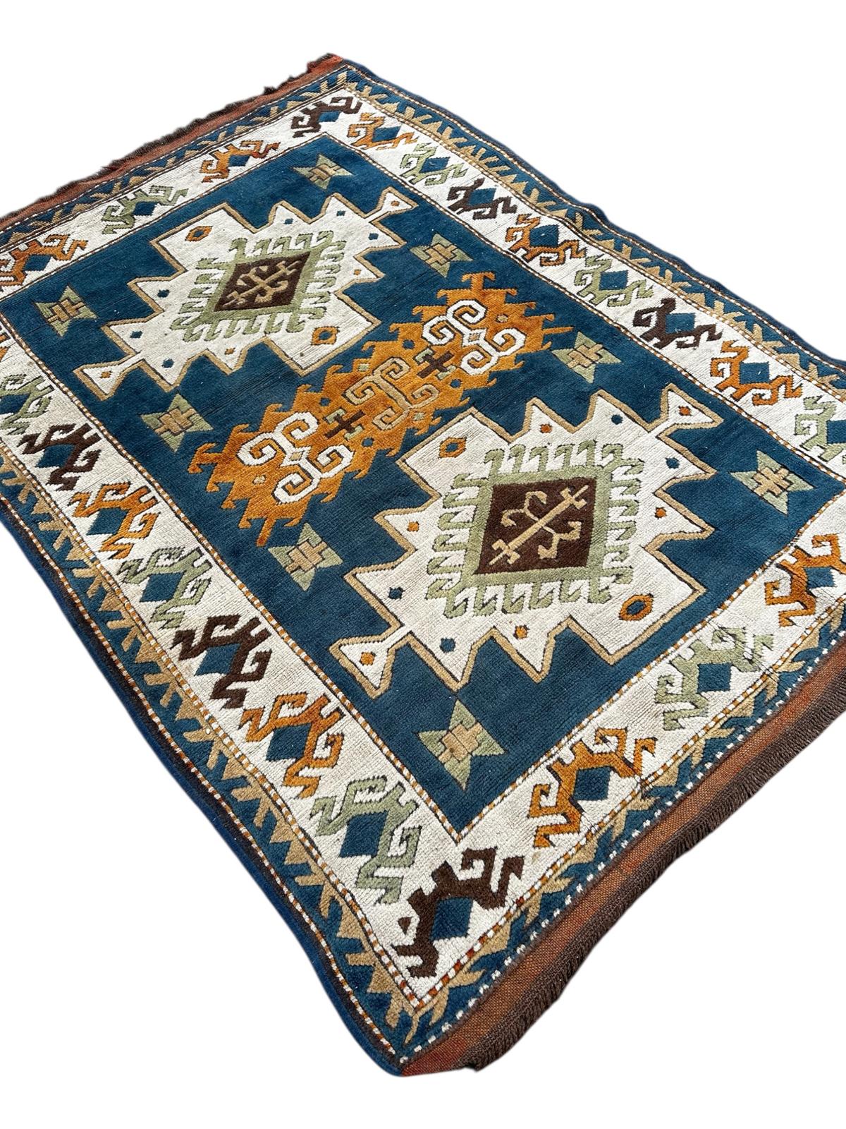 Handmade Turkish rug 180cm x 130cm