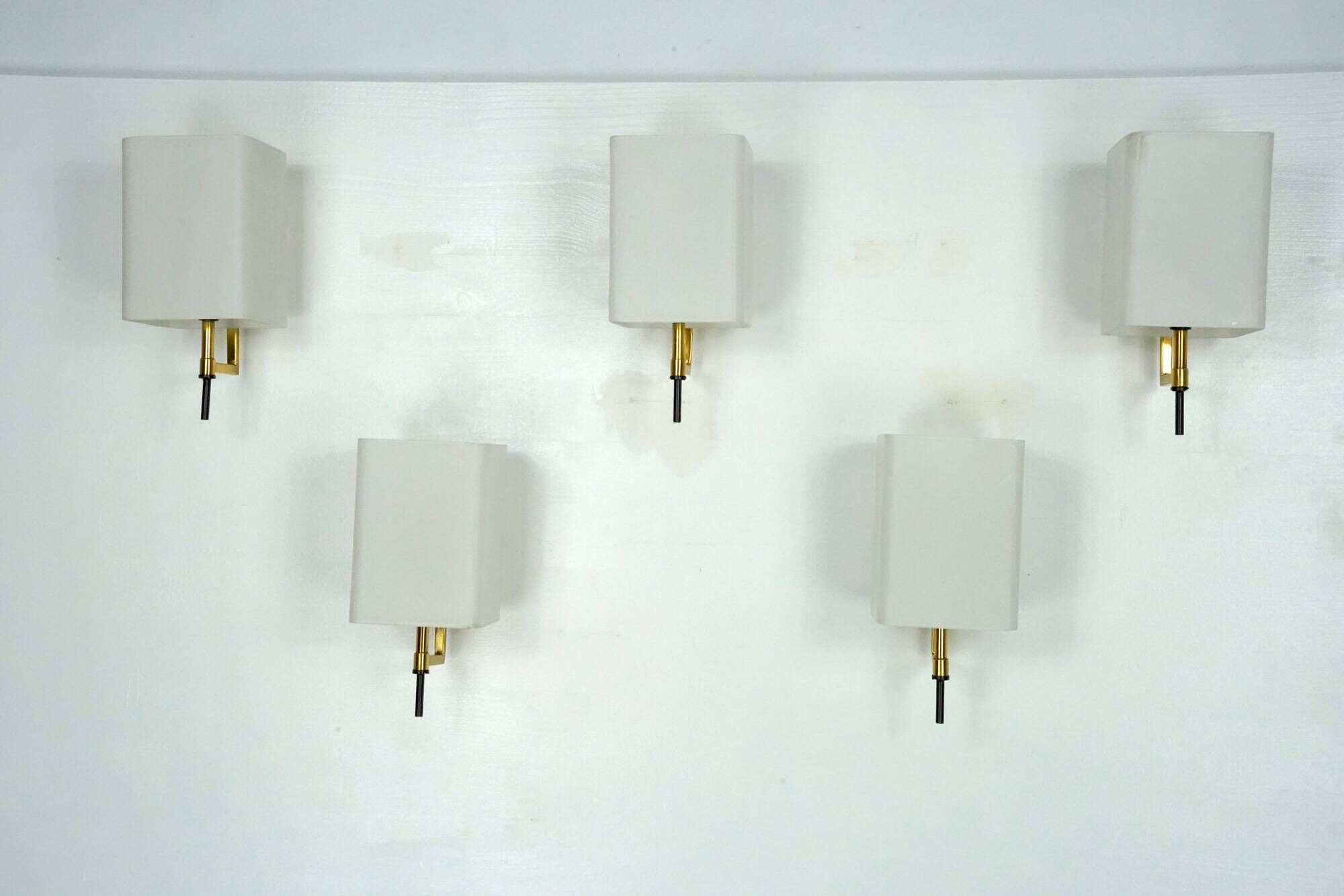Set of five Mid-century sconces in Stilnovo manner. Italy 1950s