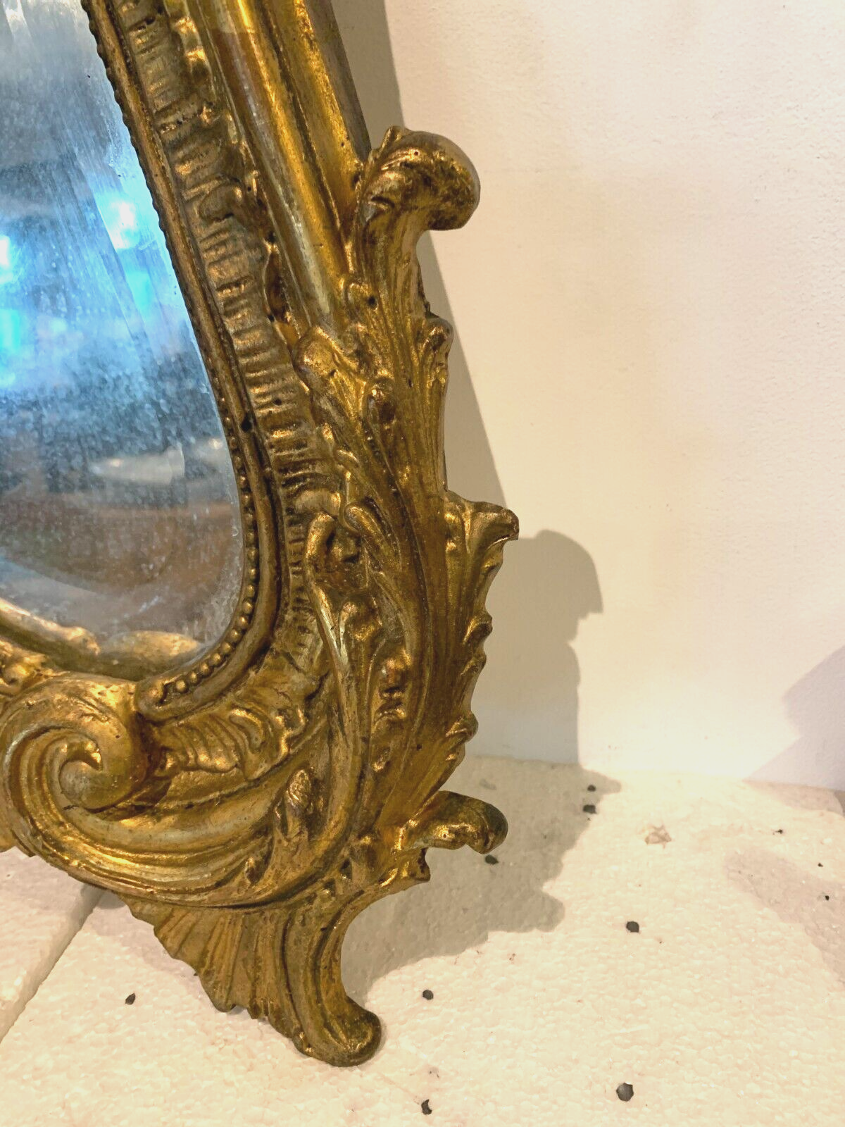 Mirror rocaille style Louis XV in wood and gilded stucco XX century
