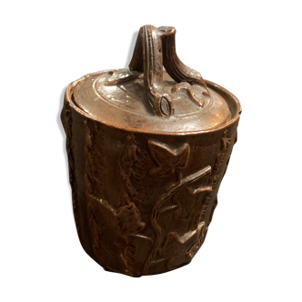 Tobacco pot in dabbling