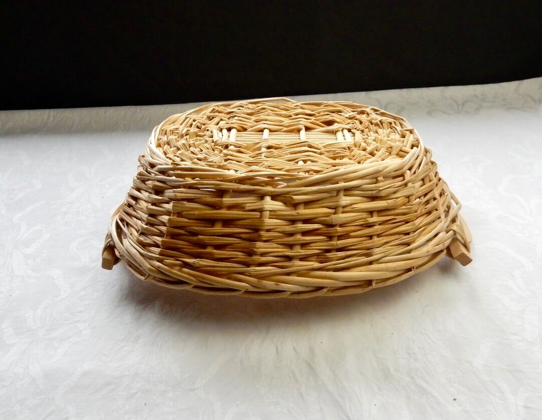 Wicker basket