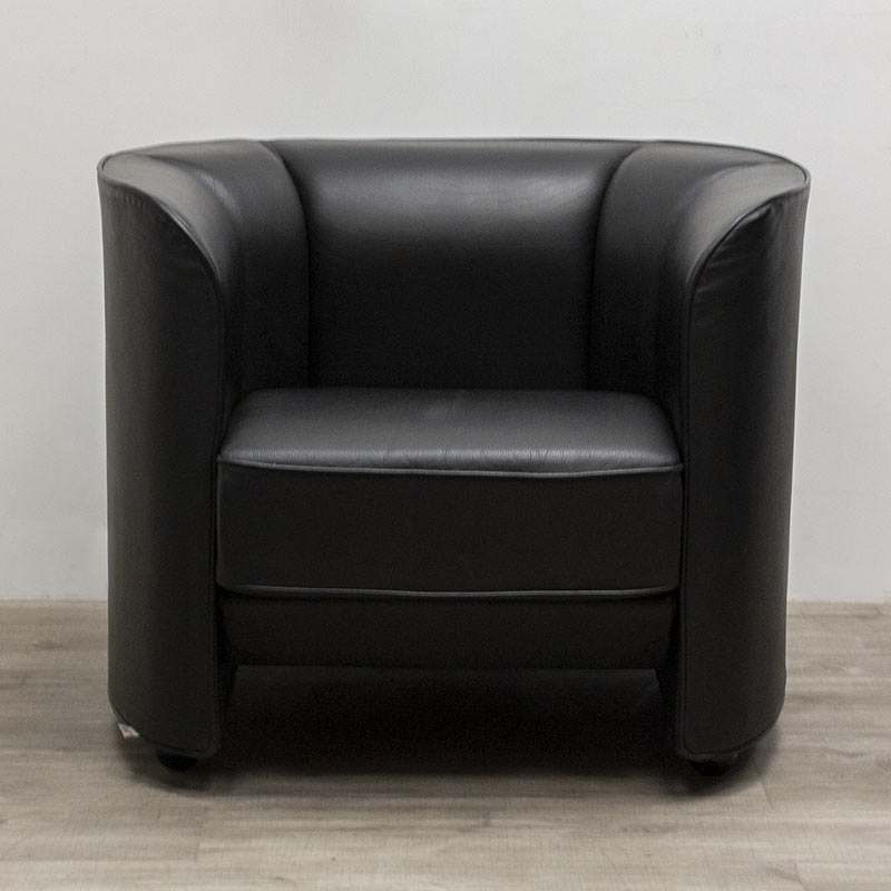 Fauteuil cabriolet Arfa en cuir noir