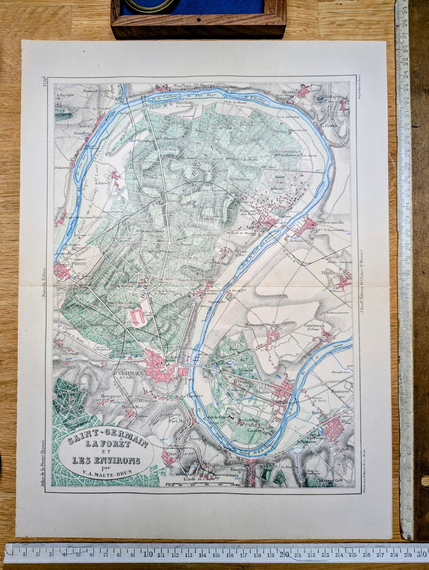 Saint-Germain-en-Laye, printed map from 1883.