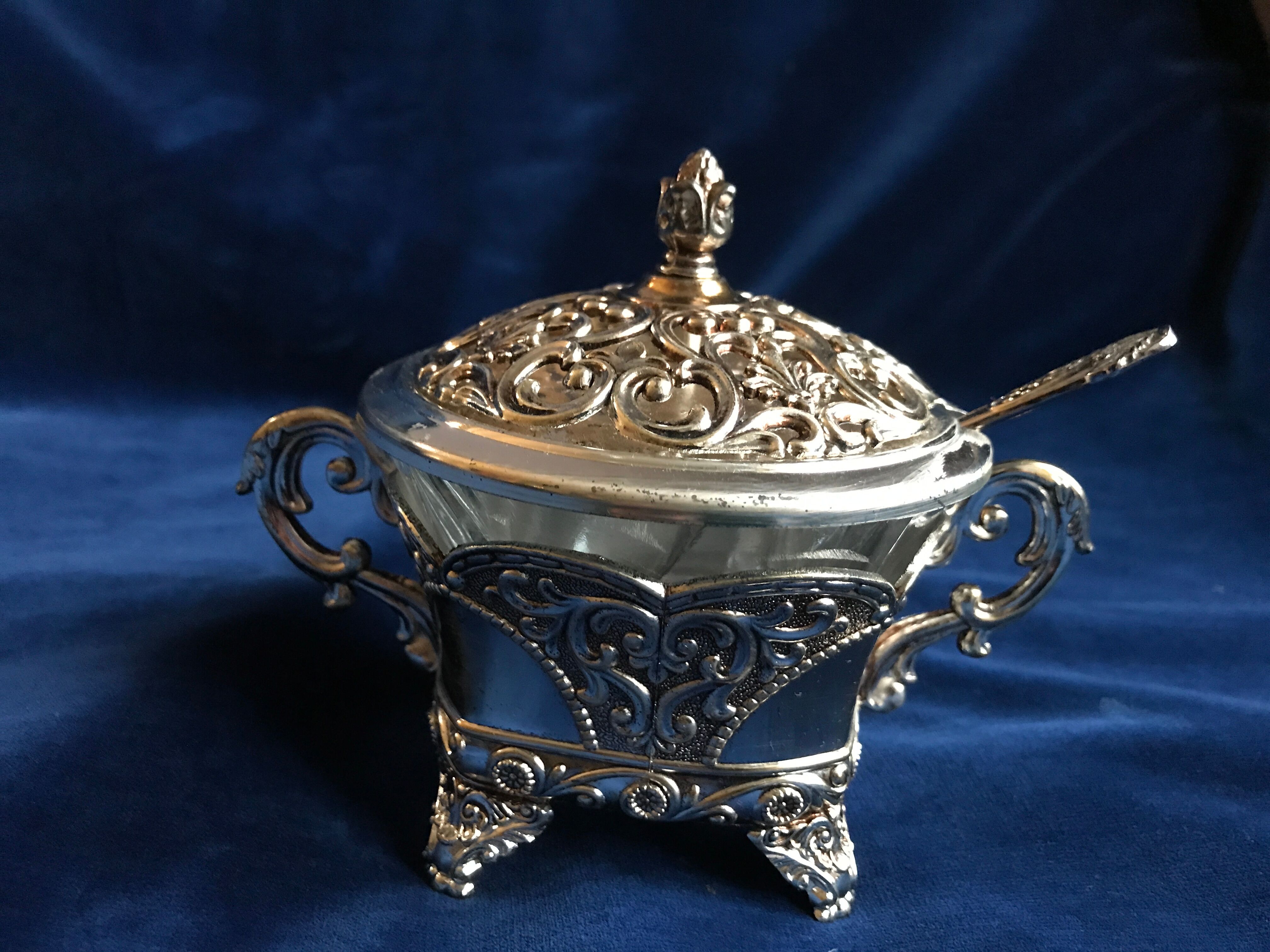 Silver metal sugar box