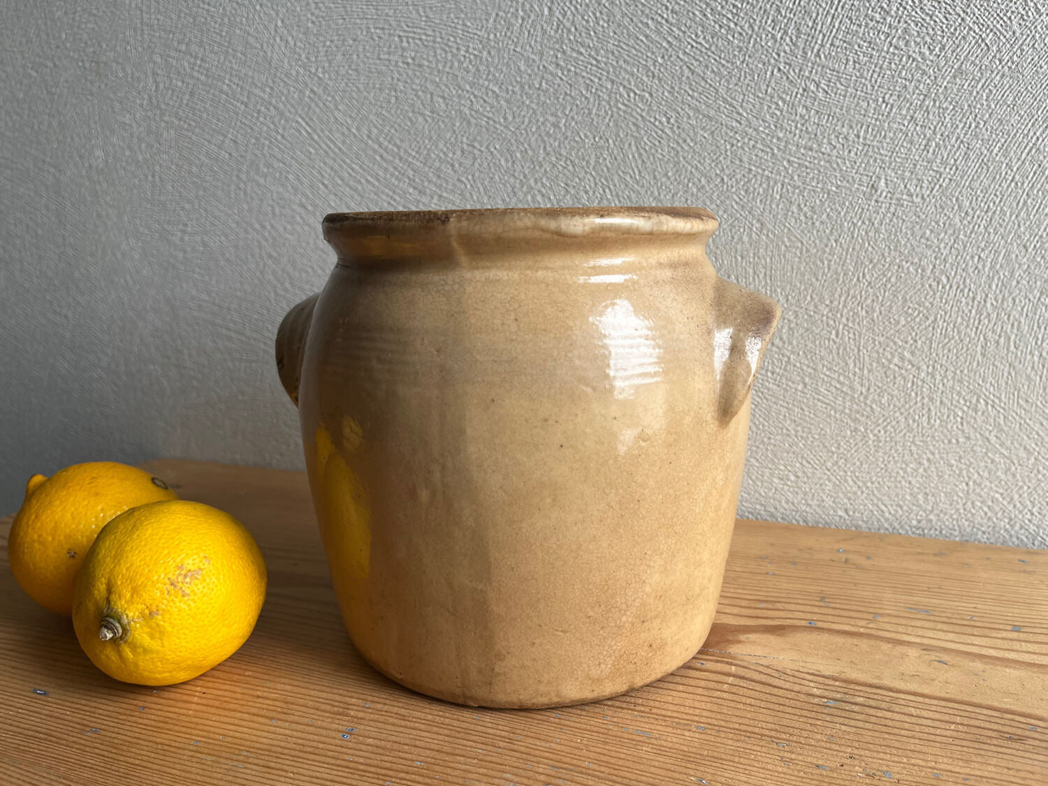 Old stoneware pot / storage jar / jam jar