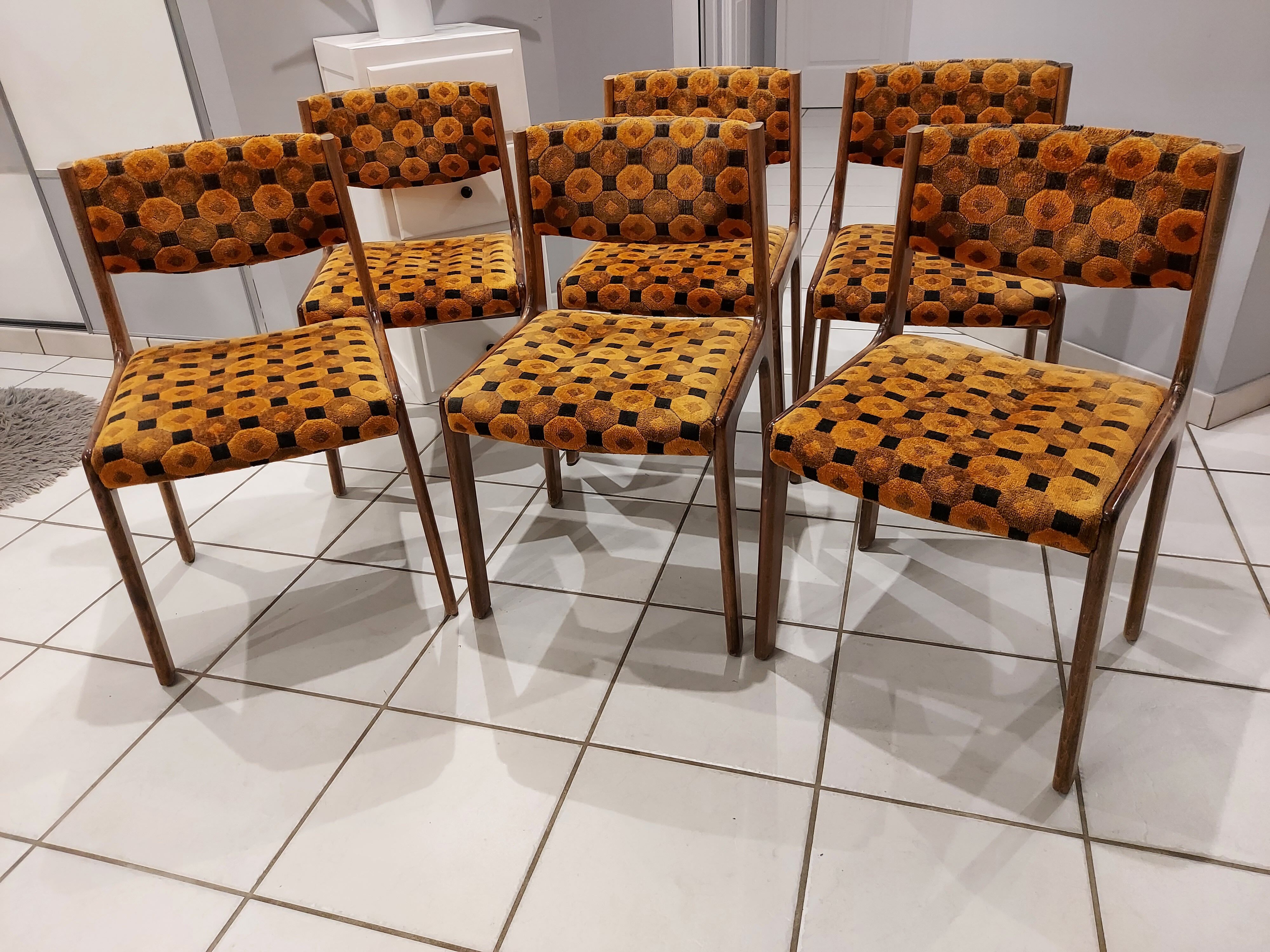 Suite de 6 chaises Baumann vintage années 1970