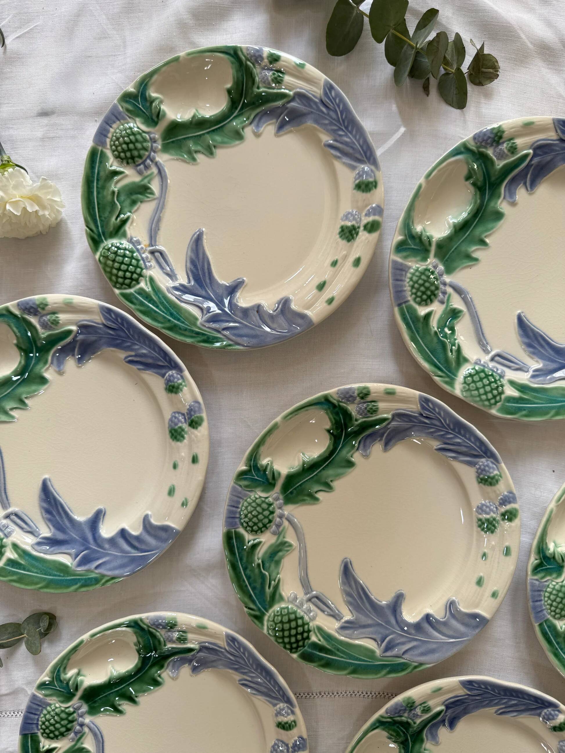 Set of 8 asparagus majolica plates