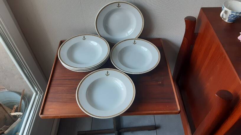 Set of 6 Limoges "marine nationale" soup plates