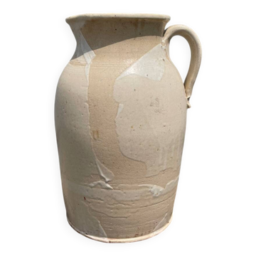 Large enamelled stoneware jug