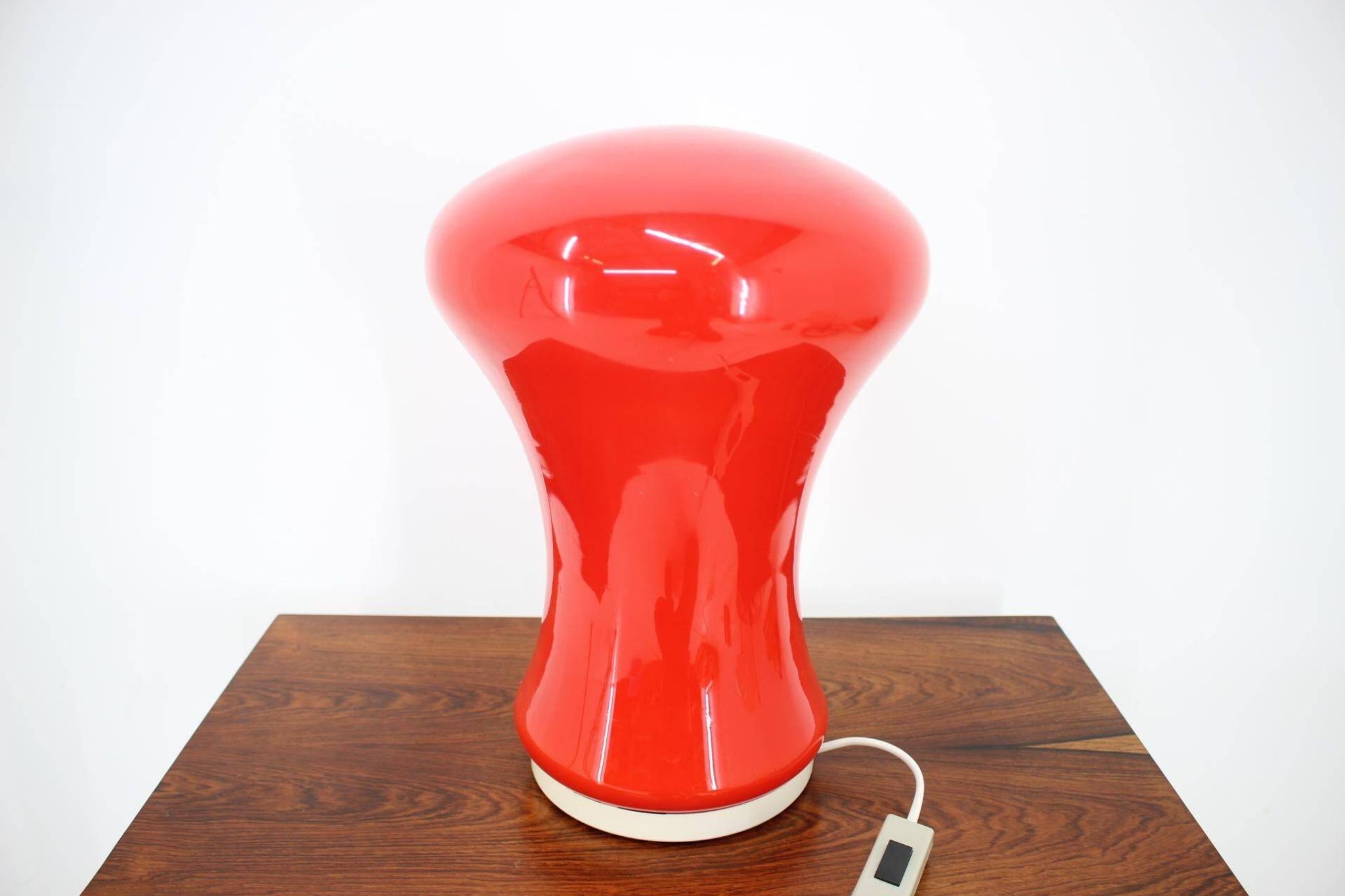 Big Design Red Glass Hotel Table Lamp, 1970s
