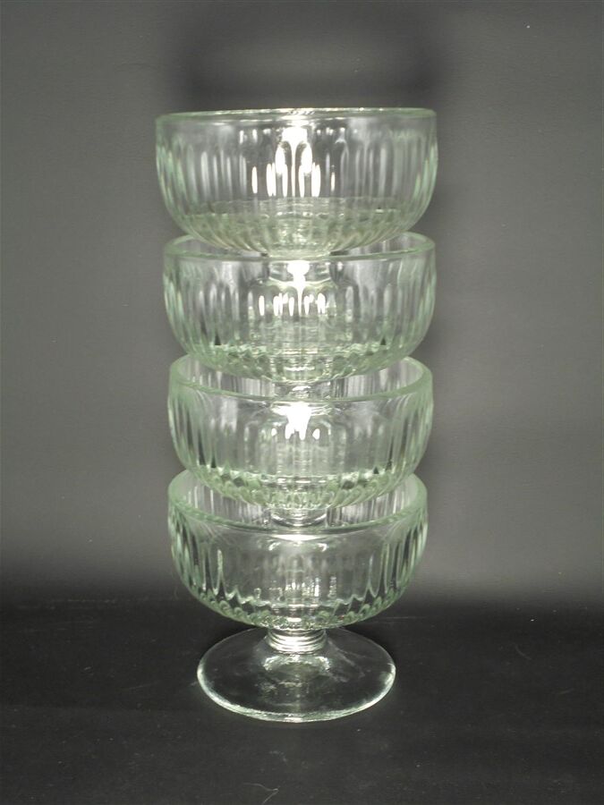Set de 4 coupes à glace