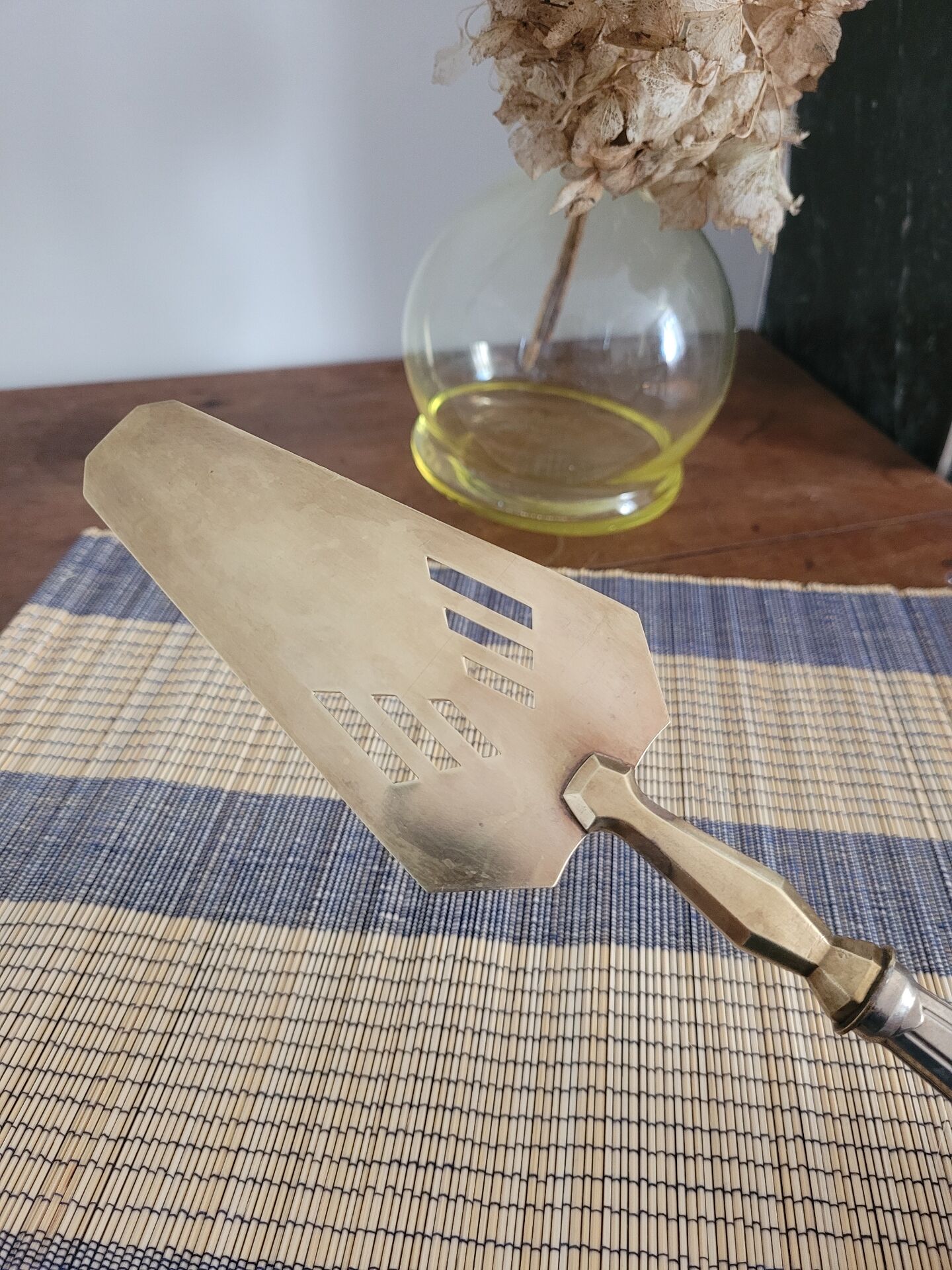 Art Deco brass pie server