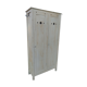 Wooden cloakroom from the late 19th century