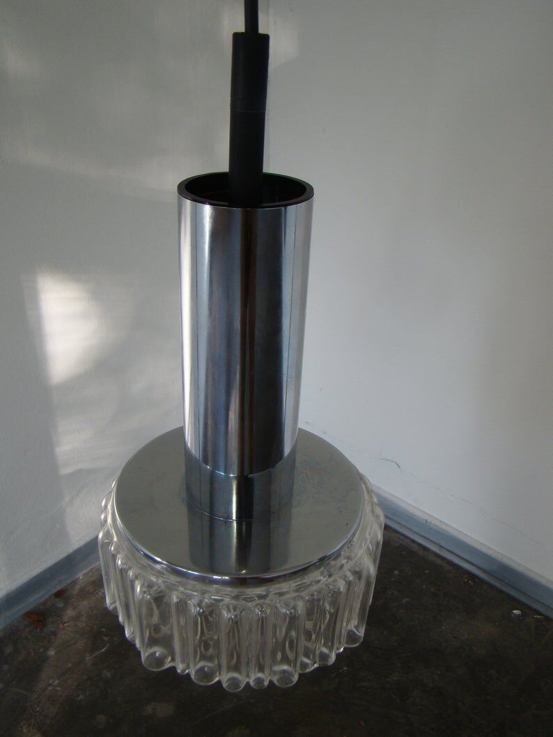 Vintage suspension by Staff