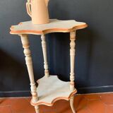 Sellette 1900 en bois découpé peint en blanc