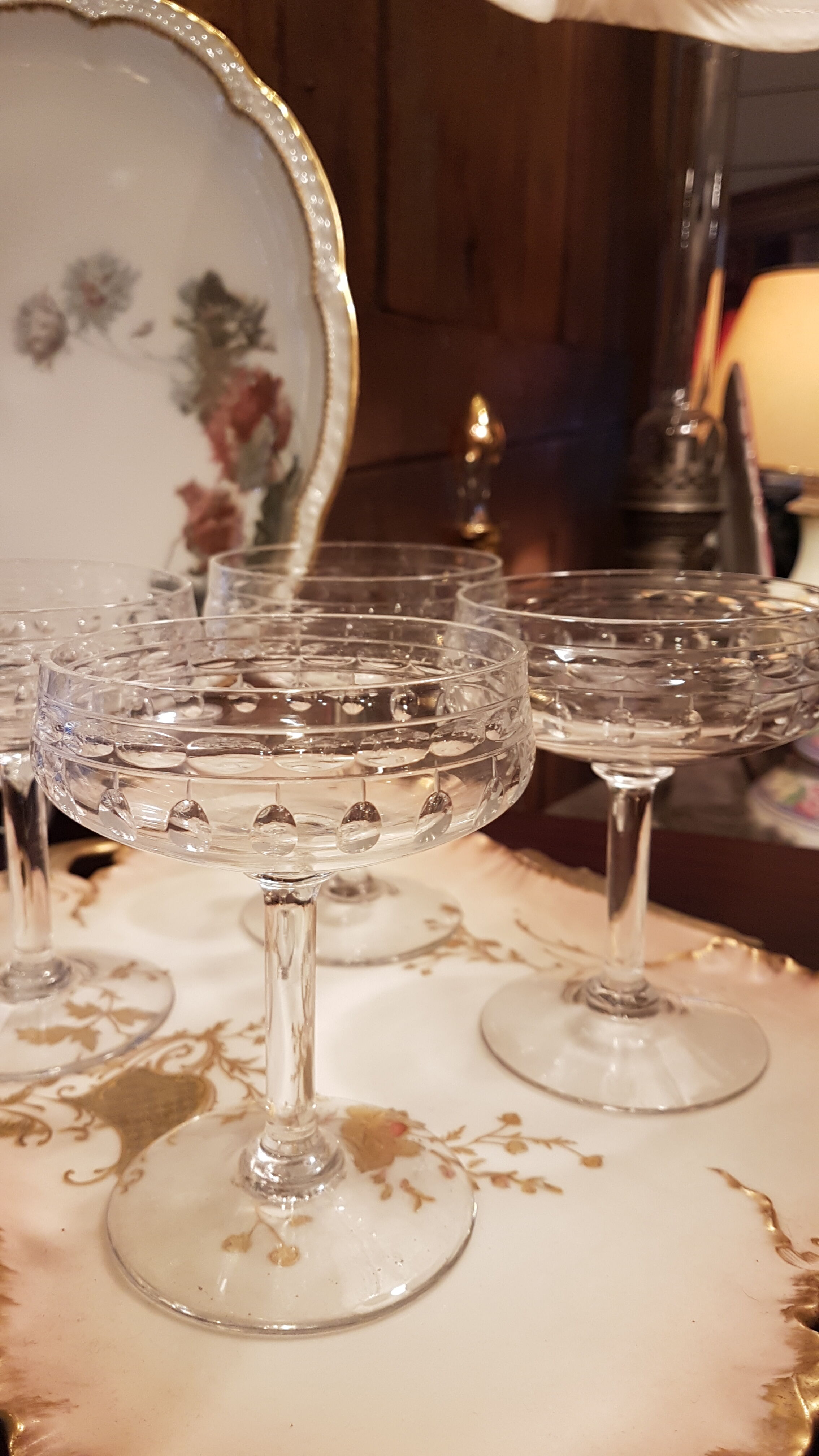 Set of 4 glasses cut Crystal