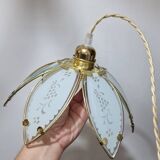 Fleur en verre cerclée de laiton