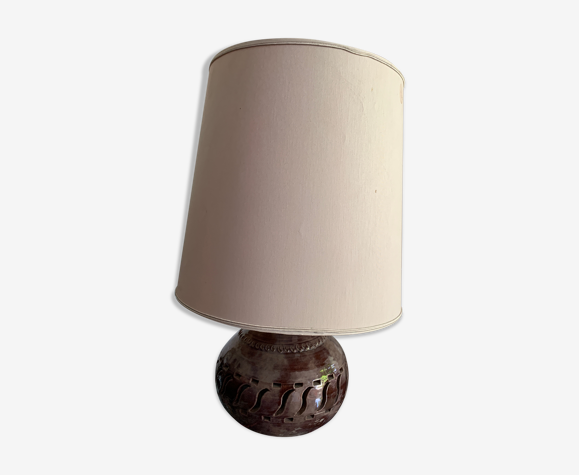 Lampe en céramique ajourée abat-jour