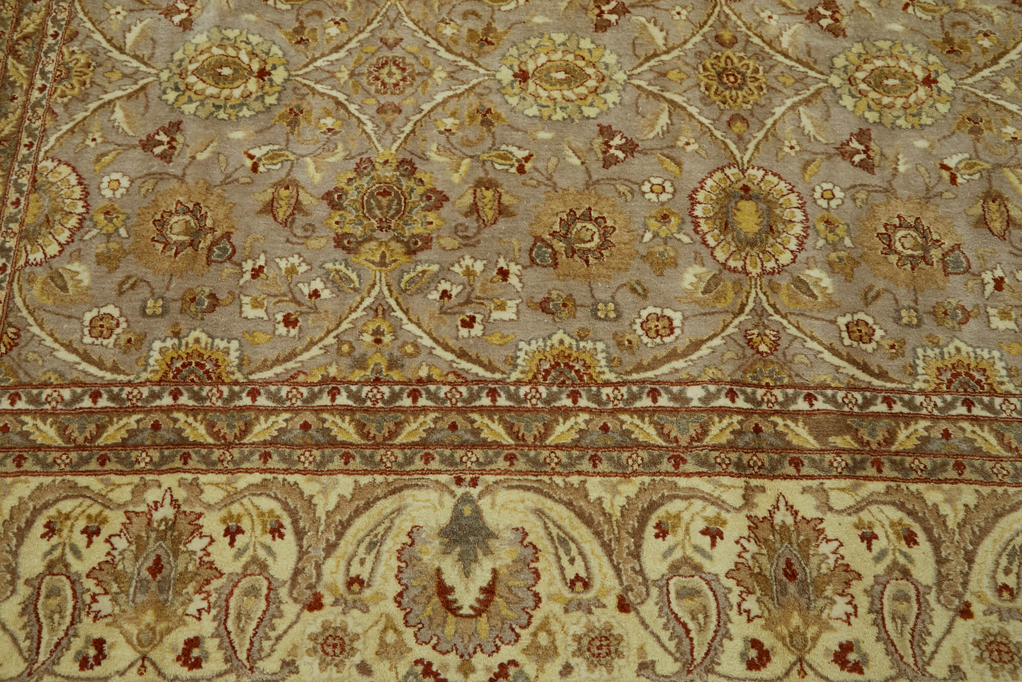 Handmade oriental contemporary 1980s 275 cm x 388 cm beige wool carpet