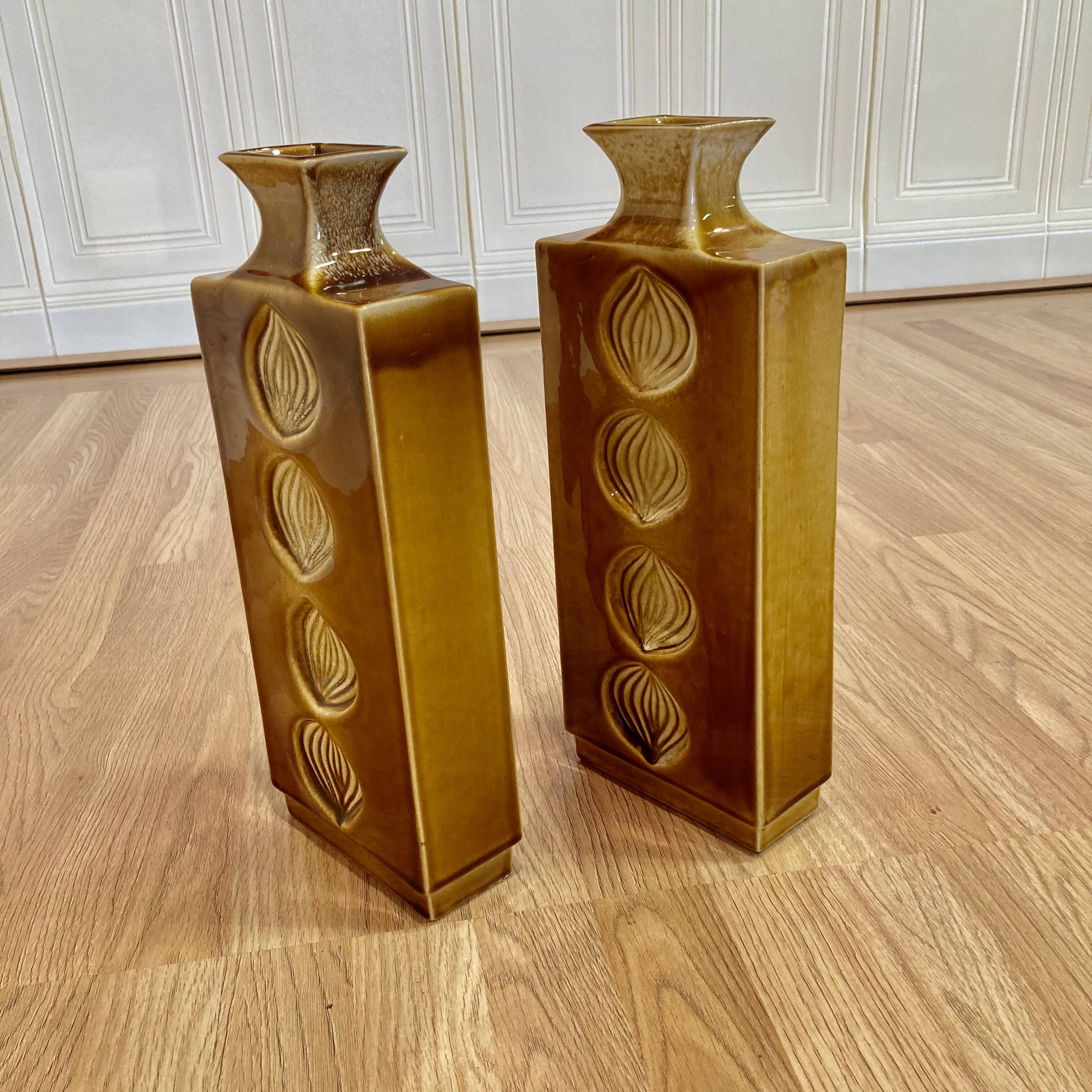 Pair of large vases "1950 design".