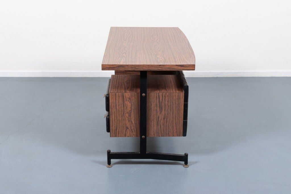 Italian desk with mid-century chair from the 1960s