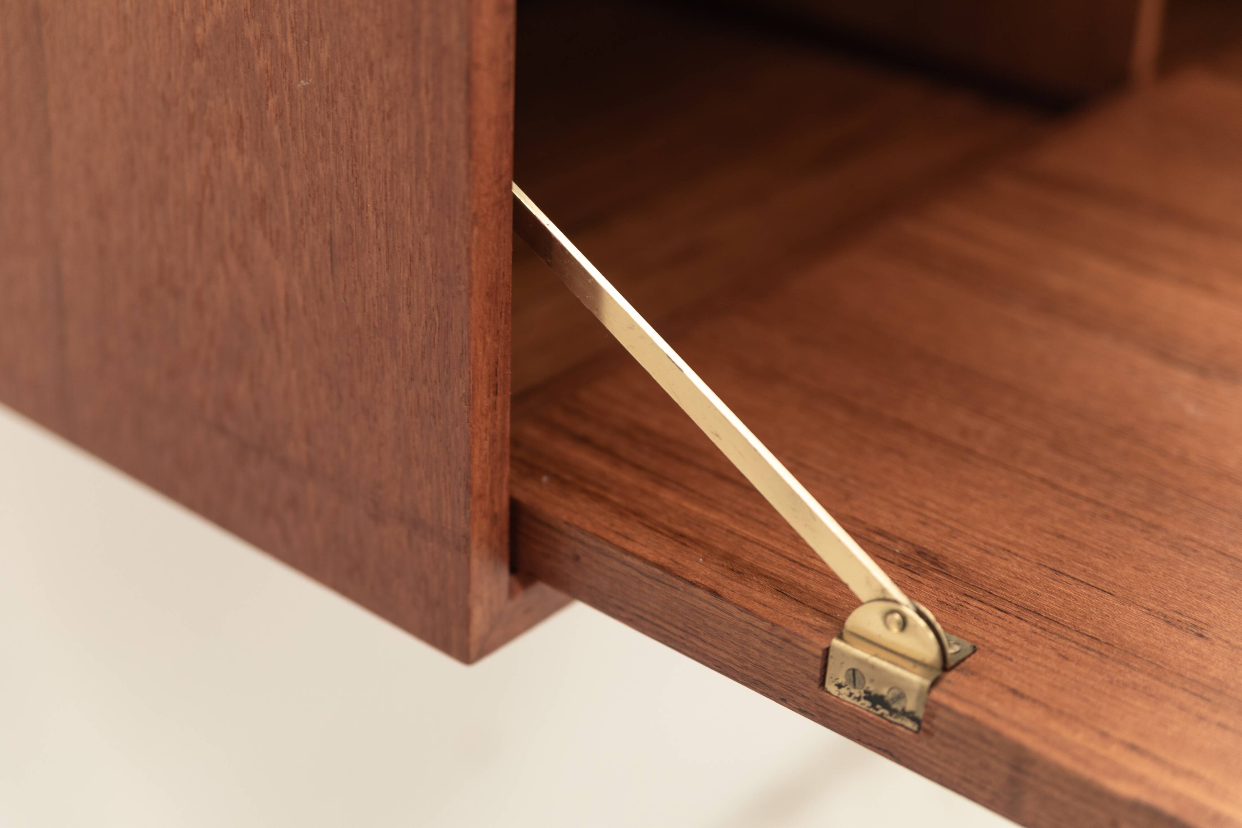 Wall unit by Poul Cadovius