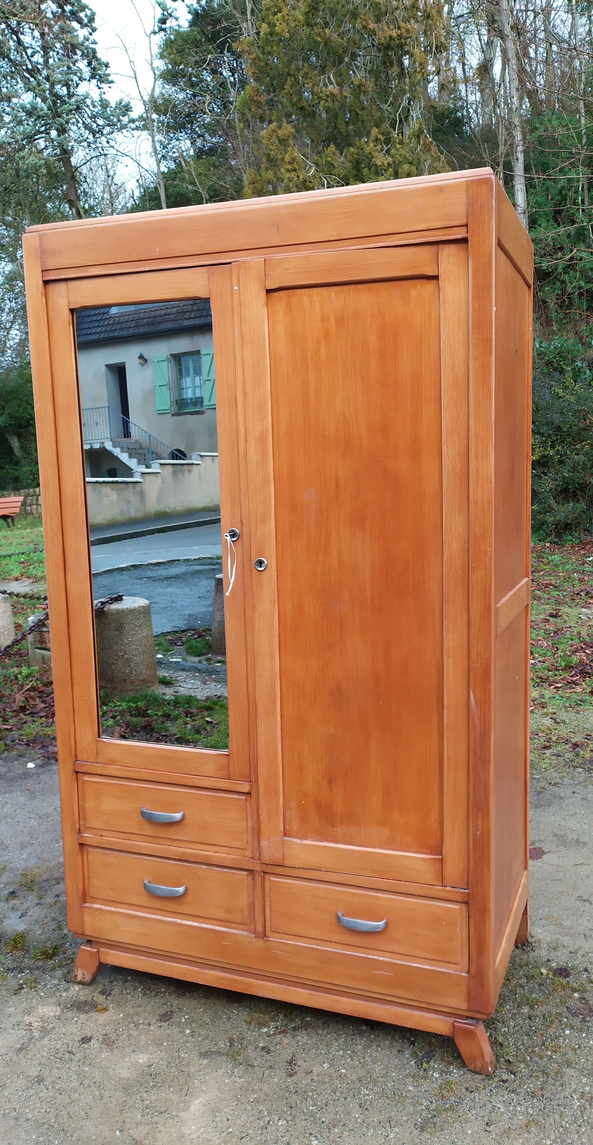 Armoire parisienne années 50