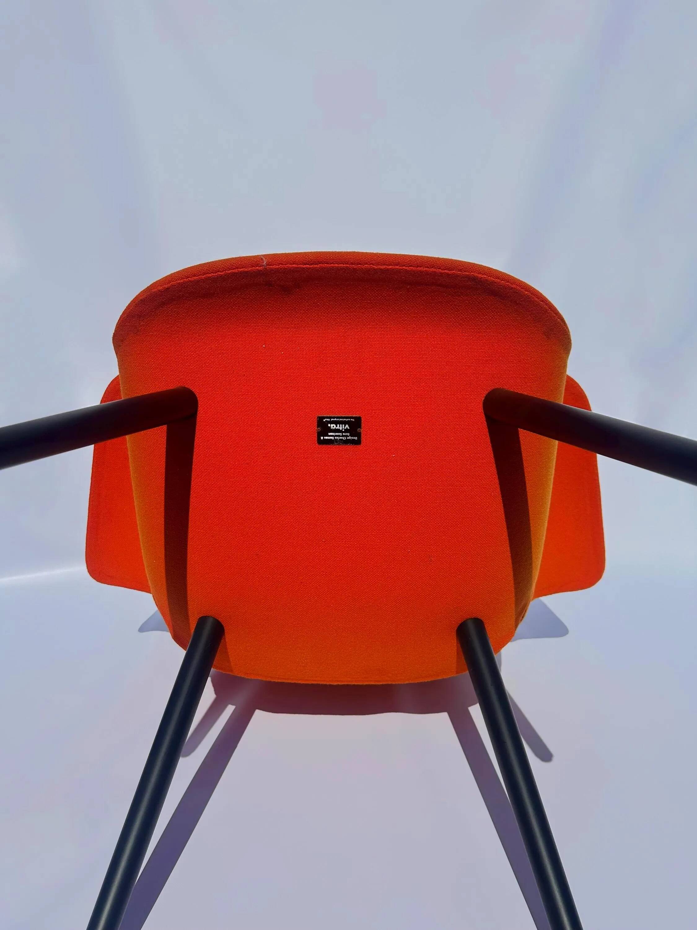 Vitra Organic Highback Armchair – Eames & Saarinen Design (1980s)