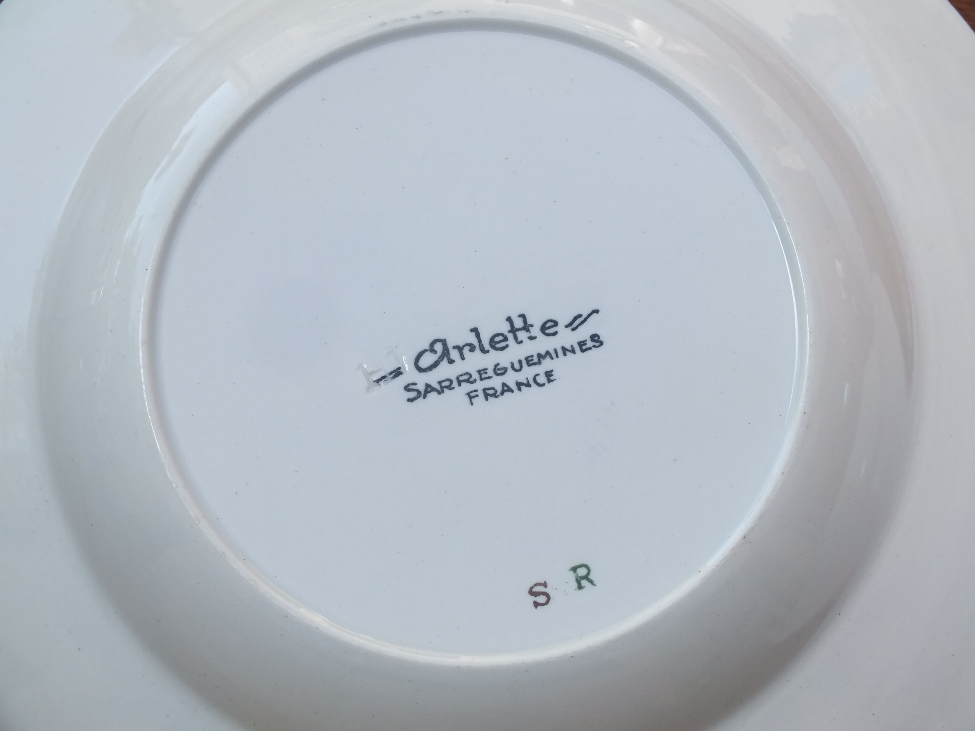 4 vintage hollow plates Sarreguemines Arlette service