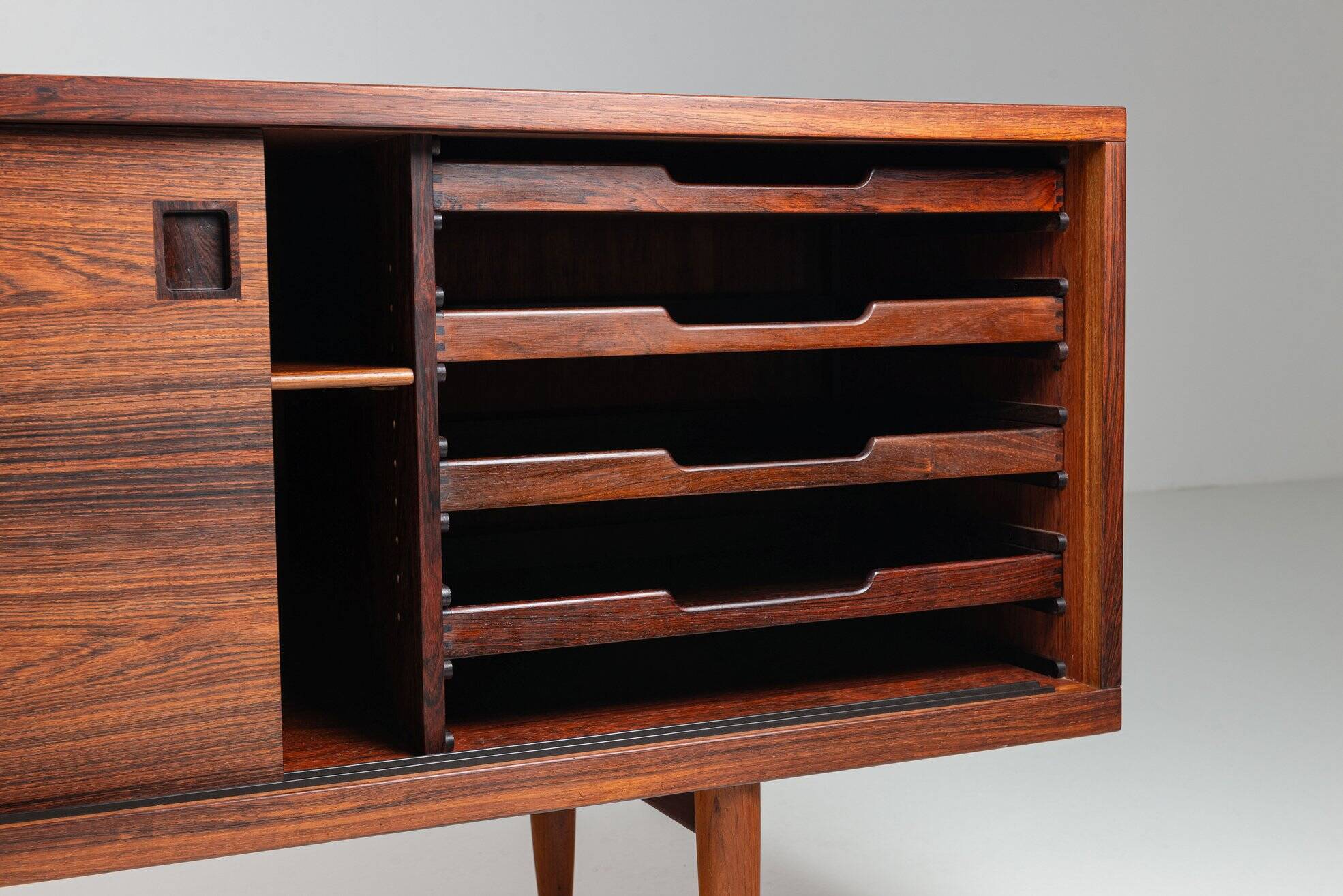 Niels Otto Moller sideboard in rosewood J.L. Mollers Denmark 1960
