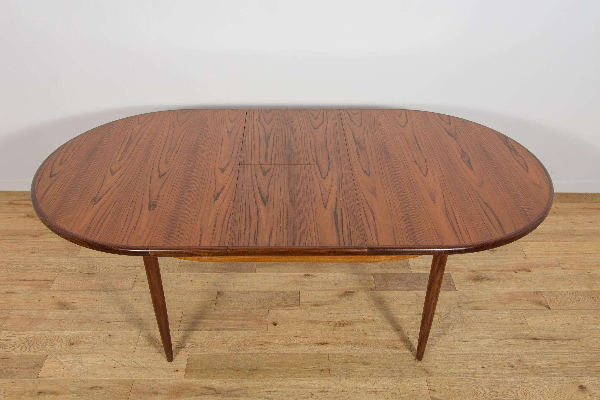 Mid-Century Oval Teak Extending Dining Table from G-Plan, United Kingdom, 1960s